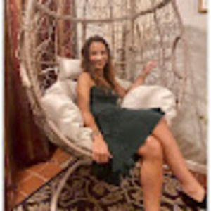 Meet your Posher, Rose